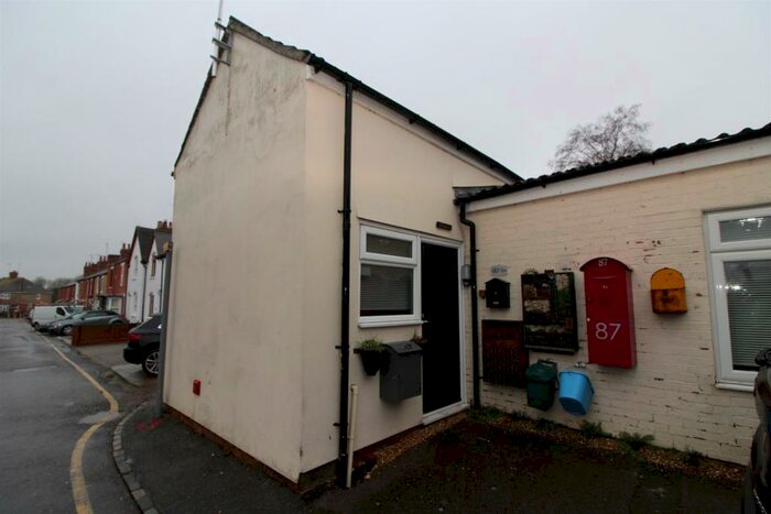 1 Bedroom House To Rent In Wolverton Road, Stony Stratford, Milton Keynes, MK11