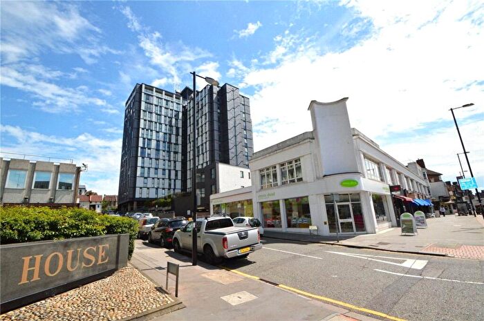1 Bedroom Apartment To Rent In Masons Avenue, Croydon, CR0