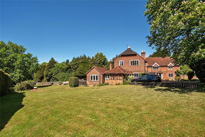 4 Bedroom Detached House For Sale In Perry Hill, Worplesdon, Guildford, Surrey, GU3