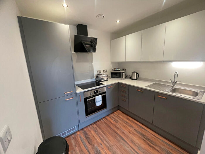 1 Bedroom Apartment To Rent In Chatham Street, Sheffield, South Yorkshire, S3