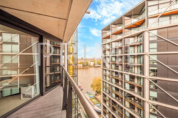 2 Bedroom Apartment For Sale In Three Riverlight Quay, Nine Elms, London, SW11