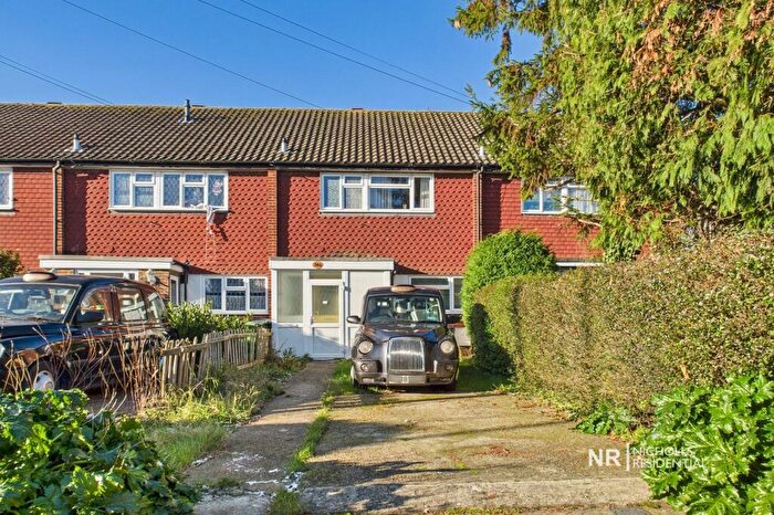 3 Bedroom Terraced House For Sale In Leatherhead Road, Malden Rushett, Surrey., KT9