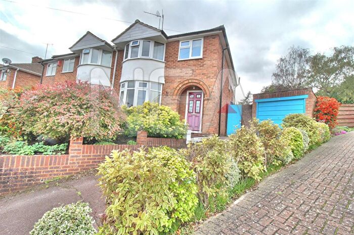 3 Bedroom Semi-Detached House To Rent In Wrenfield Drive, Caversham, Reading, RG4