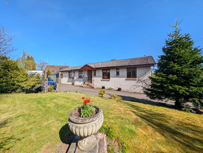 4 Bedroom Detached Bungalow For Sale In Main Street, Symington, ML12