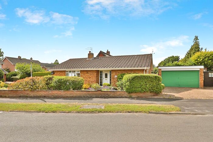 2 Bedroom Detached Bungalow For Sale In St. Davids Road, Hethersett, Norwich, NR9