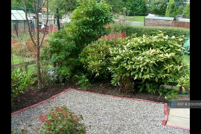 2 Bedroom Maisonette To Rent In Carrick Knowe Grove, Edinburgh, EH12