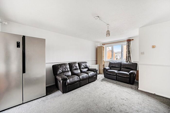 4 Bedroom End Of Terrace House To Rent In Wilkins Close, Mitcham, CR4