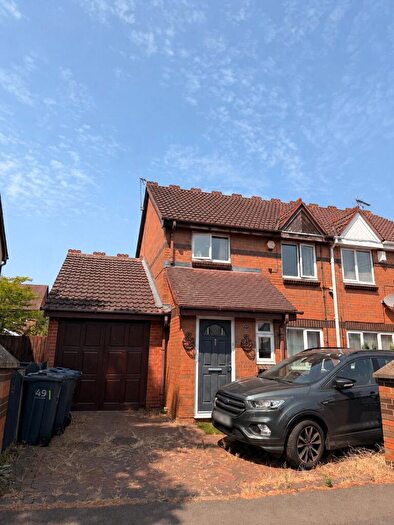3 Bedroom Semi Detached House For Sale In Wynford Road, Birmingham, West Midlands, B27