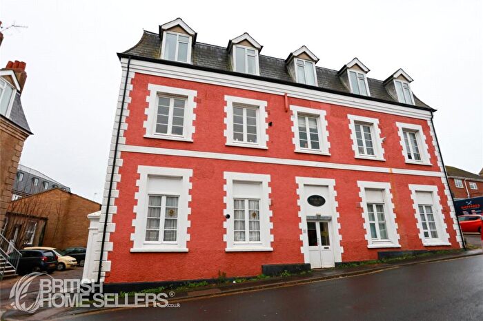 2 Bedroom Apartment For Sale In Church Hill, Newhaven, East Sussex, BN9