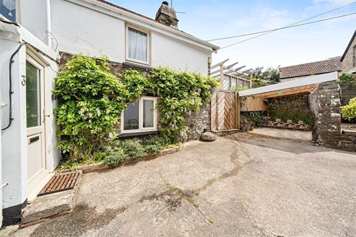 4 Bedroom Semi Detached House For Sale In Bishops Tawton, Barnstaple, EX32