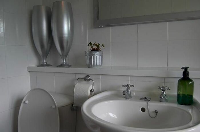 1 Bedroom Flat To Rent In Hoseason Gardens, Edinburgh, EH4