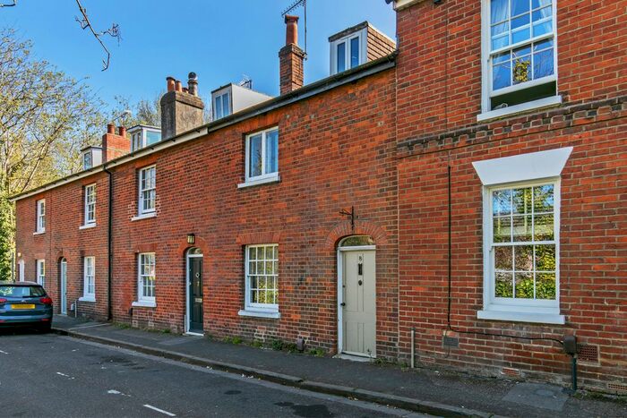 3 Bedroom Terraced House To Rent In Durngate Terrace, Winchester, SO23