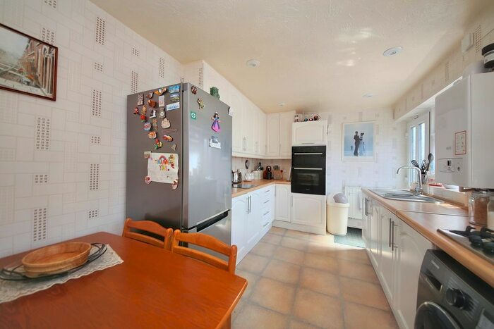 2 Bedroom Detached Bungalow For Sale In Elnup Avenue, Shevington, Wigan, Lancashire, WN6