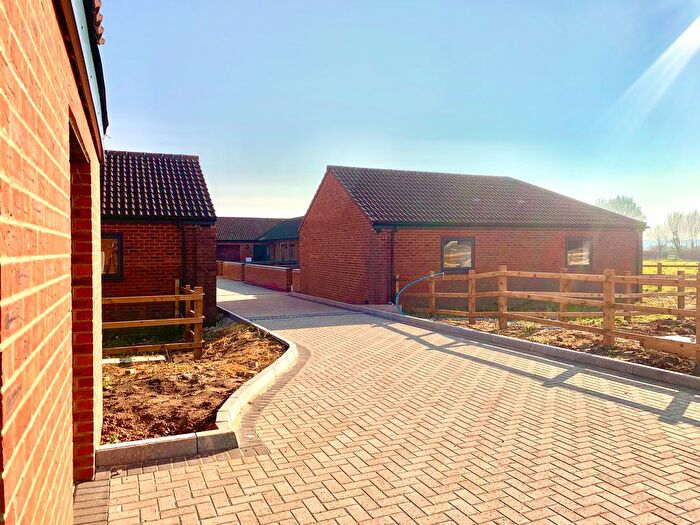 2 Bedroom Bungalow To Rent In Holme Farm Court, Nottingham, NG2