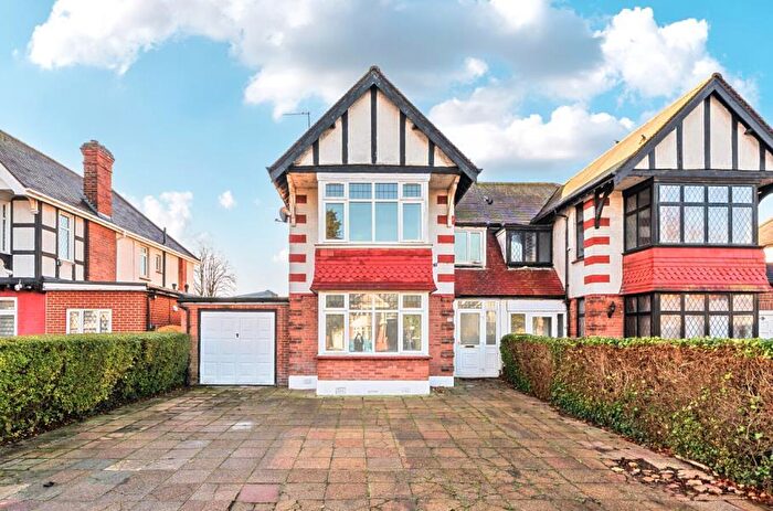 4 Bedroom Semi Detached House For Sale In Preston Road, Wembley, HA9