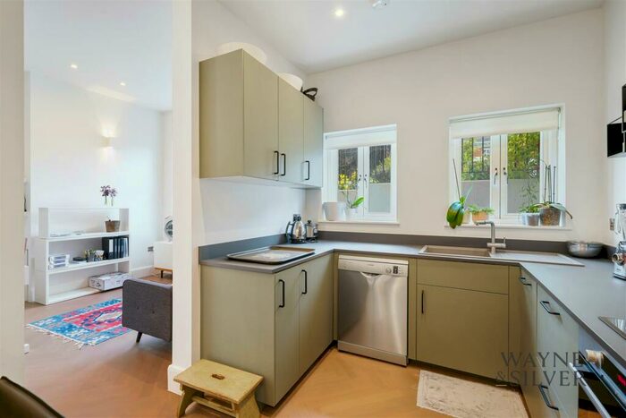 1 Bedroom Flat To Rent In Maresfield Gardens, Hampstead, NW3