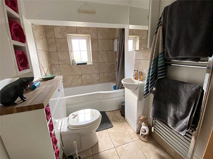 2 Bedroom Cottage For Sale In Wotton Road, Charfield, Wotton-Under-Edge, Gloucestershire, GL12
