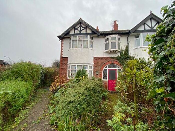 4 Bedroom Semi Detached House For Sale In Roseway, Ashton-On-Ribble, Preston, Lancashire, PR2