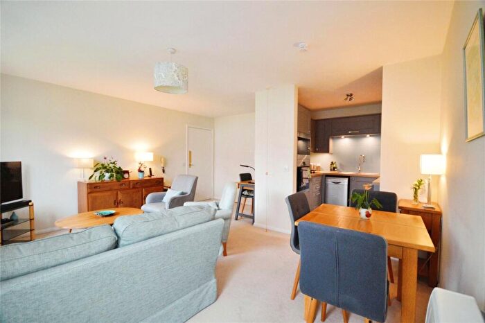 1 Bedroom Apartment For Sale In South Street, Manningtree, Essex, CO11