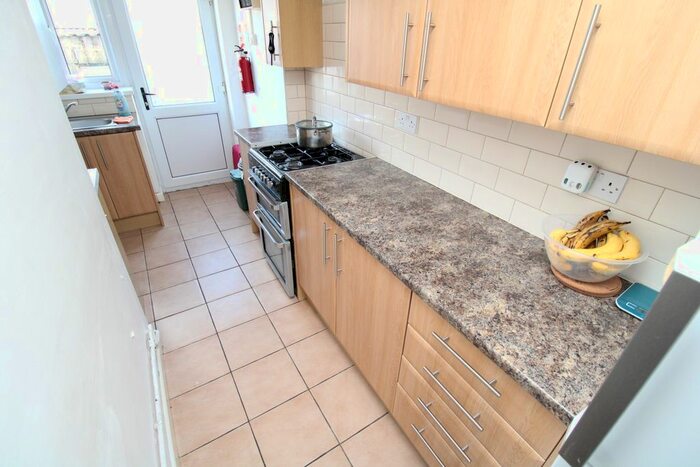 4 Bedroom Terraced House To Rent In King Street, Treforest, Pontypridd, CF37