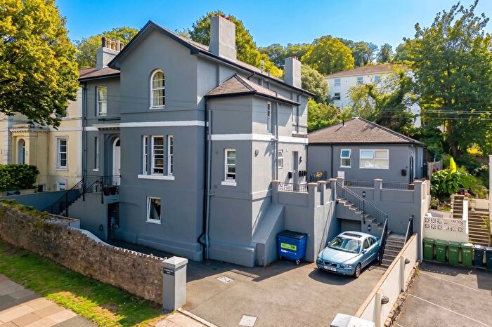2 Bedroom Flat To Rent In Sydenham, Babbacombe Road, Torquay, TQ1