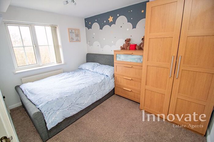 4 Bedroom Detached House For Sale In Mallen Drive, Tividale, Oldbury, B69