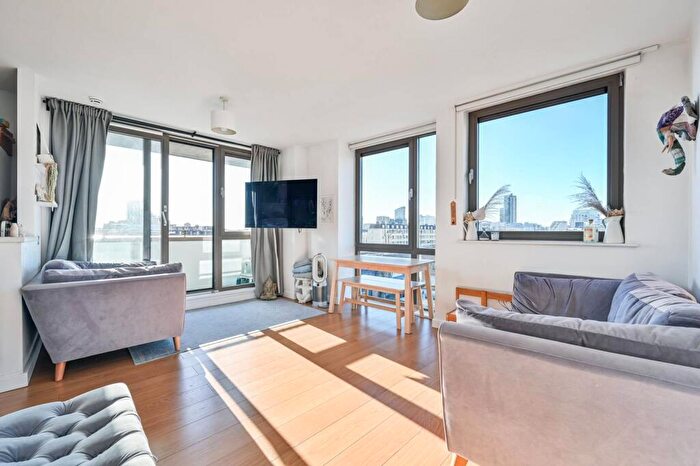 2 Bedroom Flat To Rent In Kelday Heights, Spencer Way, Shadwell, London, E1