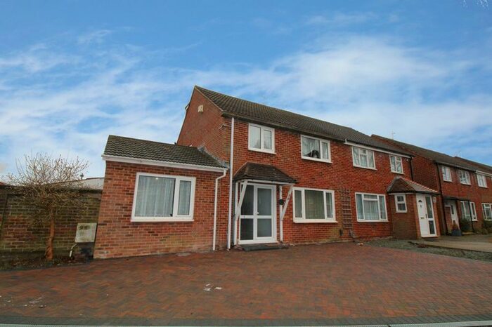 4 Bedroom Semi-Detached House To Rent In St. Marys Drive, Crawley, RH10