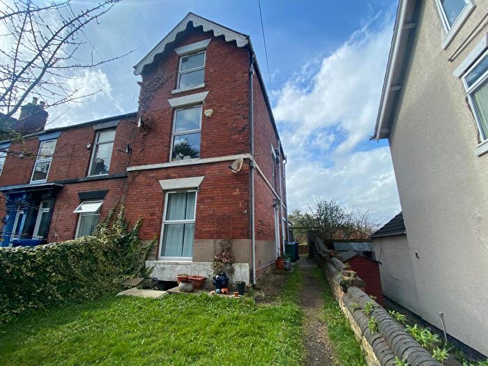 1 Bedroom Flat To Rent In Sheffield Road, Stonegravels, Chesterfield, S41