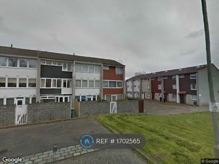 4 Bedroom End Of Terrace House To Rent In Wallbrae Road, Cumbernauld, Glasgow, G67