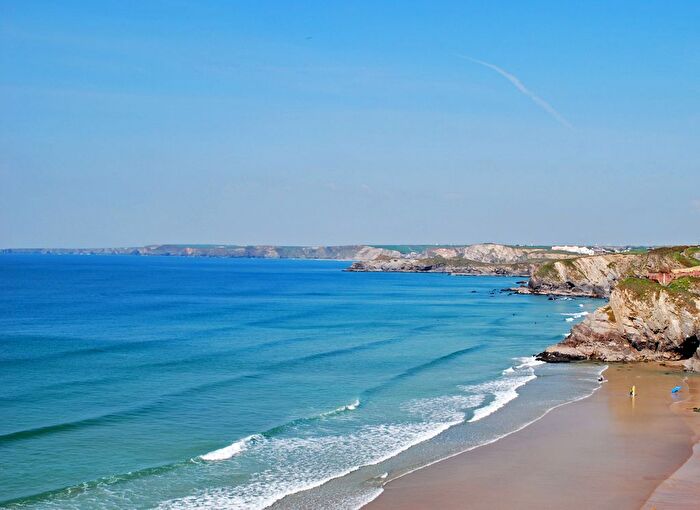 1 Bedroom Flat For Sale In Lusty Glaze Road, Newquay, Cornwall, TR7