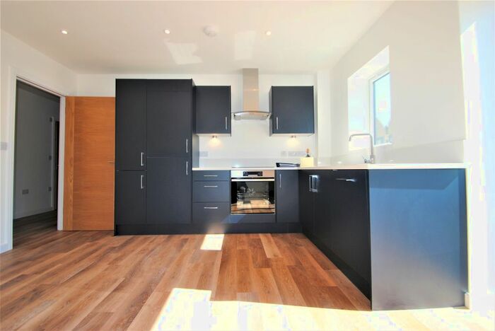 1 Bedroom Flat To Rent In Castle Road, Winton, Bournemouth, BH9