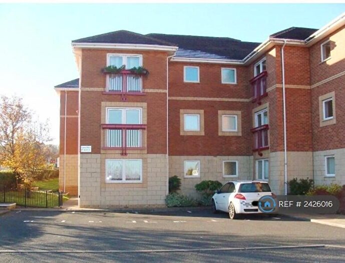 2 Bedroom Flat To Rent In Beacon House, Rednal, Birmingham, B45