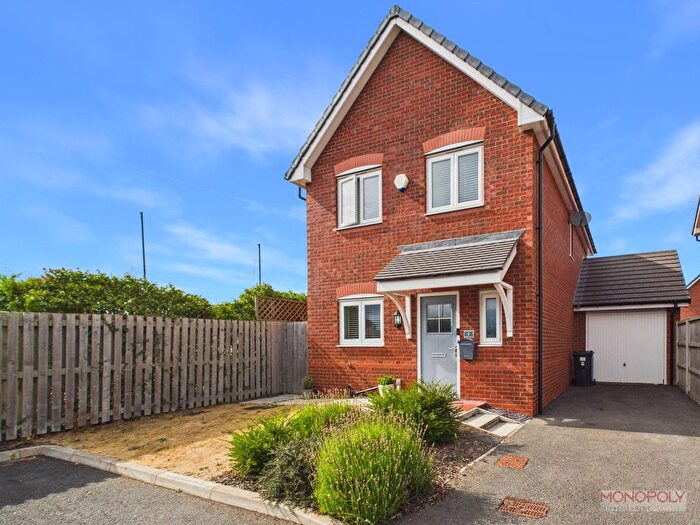3 Bedroom Detached House For Sale In Mottram Gardens, Llay, LL12
