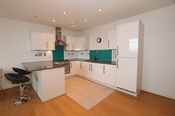 2 Bedroom Flat To Rent In Goldington Road, Bedford, MK40