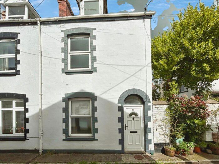 3 Bedroom House To Rent In Lower Gaydon Street, EX32