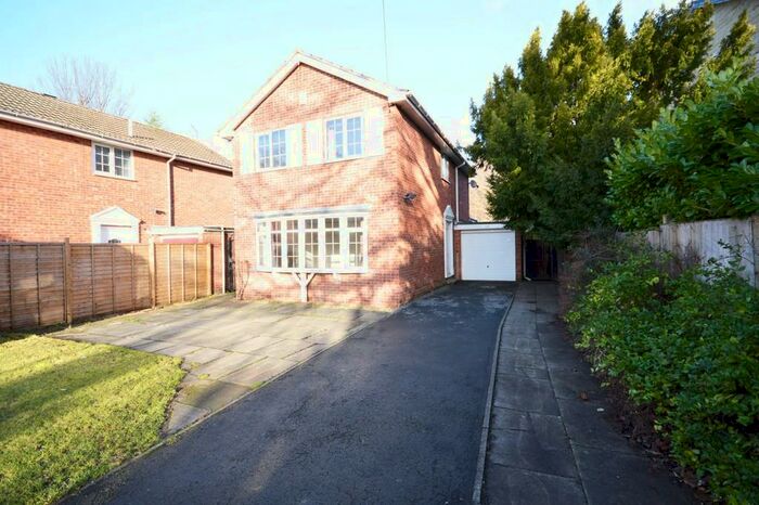4 Bedroom Detached House To Rent In Stainbeck Lane, Leeds, Meanwood, West Yorkshire., LS7