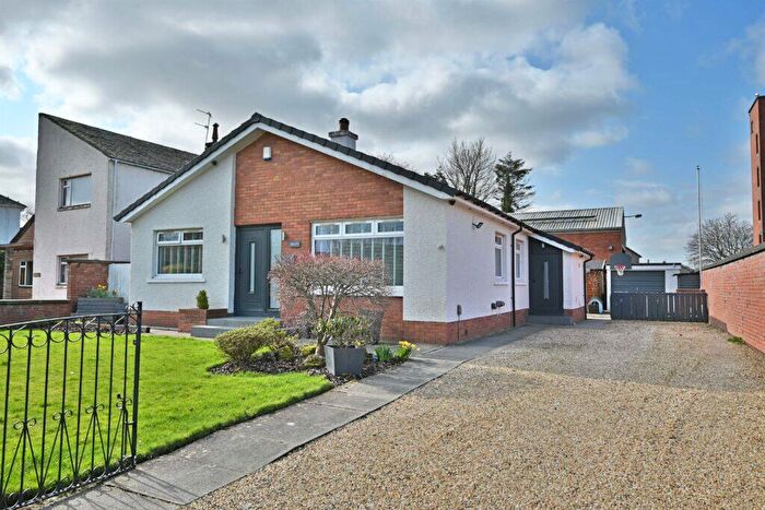 3 Bedroom Detached Bungalow For Sale In Kings Road, Elderslie, PA5