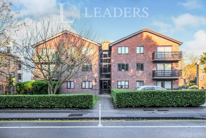 2 Bedroom Apartment To Rent In Glendonnel Lodge, Albemarle Road, BR3
