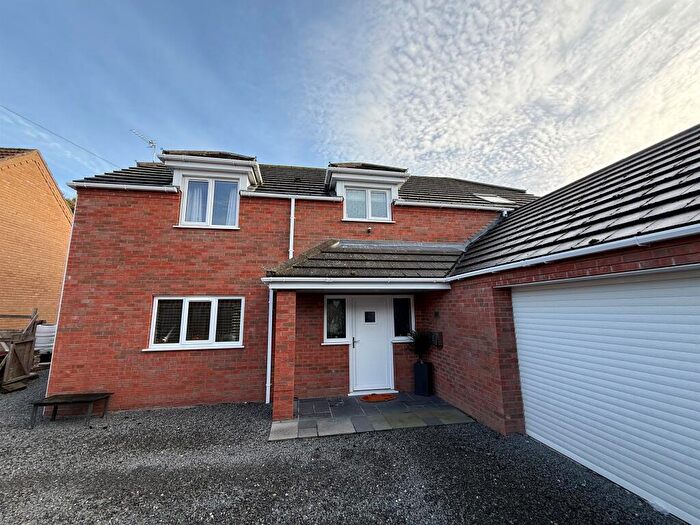 4 Bedroom Detached House For Sale In Derby Avenue, Skegness, PE25