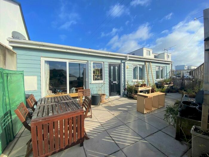2 Bedroom Detached Bungalow To Rent In St. Annes Road, Newquay TR7