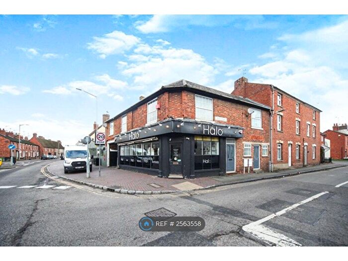 1 Bedroom Flat To Rent In Priory Street, Newport Pagnell, MK16