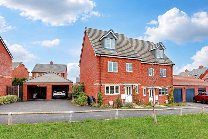 4 Bedroom Semi-Detached House For Sale In Jobson Road, Little Wratting, Haverhill, CB9