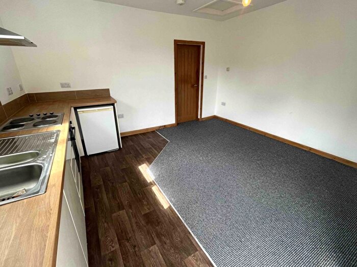 1 Bedroom Flat To Rent In Cottage Beck Road, Scunthorpe, DN16