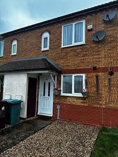 2 Bedroom Property To Rent In Dolver Close, Corby, NN18