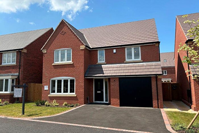4 Bedroom Detached House For Sale In Shelford Road, Radcliffe-On-Trent, NG12