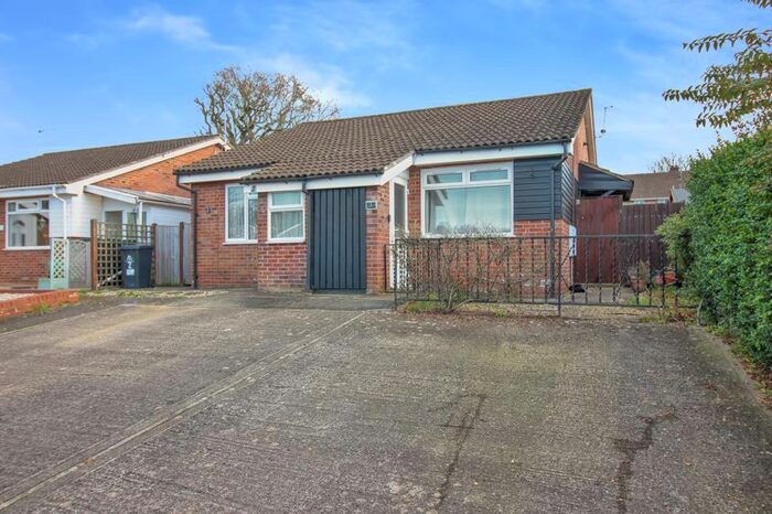 1 Bedroom Semi-Detached Bungalow To Rent In Bracken Close, Lydney, GL15