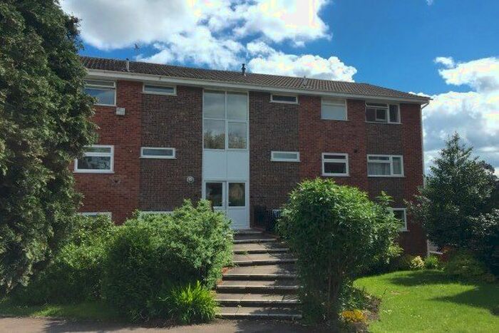 2 Bedroom Flat To Rent In Bedwardine House, Worcester, WR2