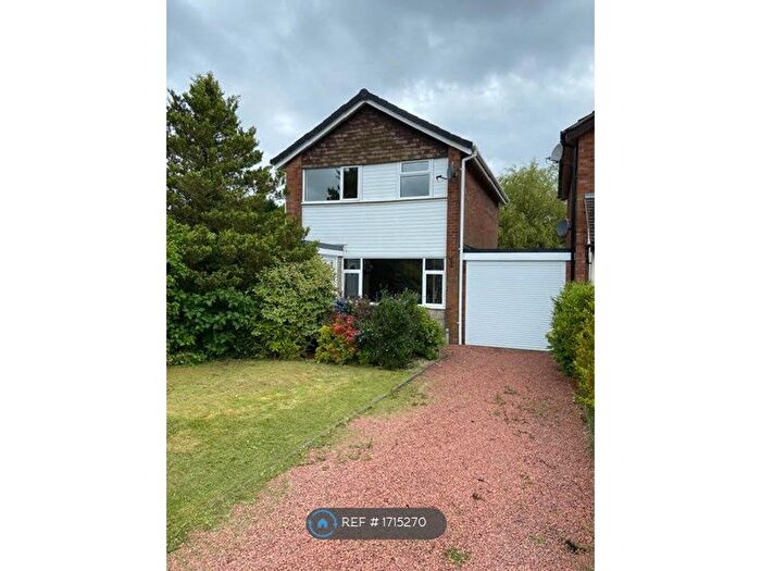 3 Bedroom Detached House To Rent In Sharon Way, Hednesford, Cannock, WS12