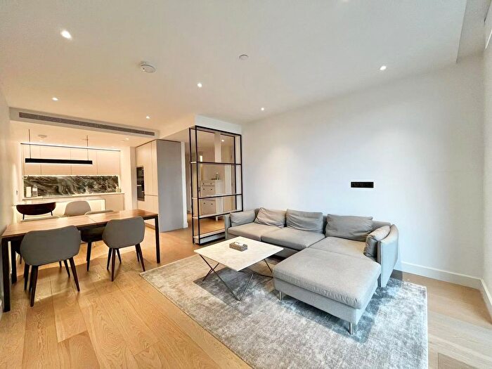 2 Bedroom Flat To Rent In Fountain Park Way, London, W12